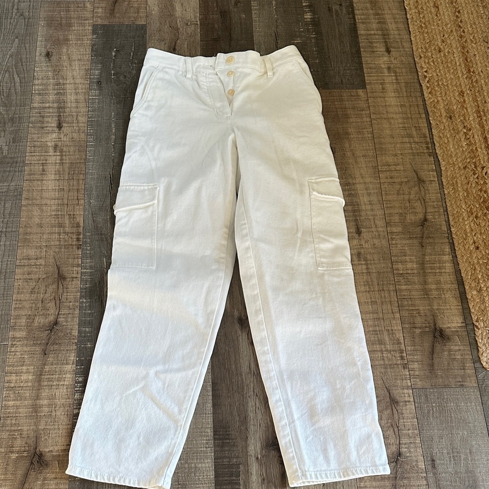 Wilfred Free x Aritzia white cargo jeans size 2 - Picture 2 of 7